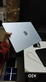 Macbook Air M4 2025 (16GB/256GB)