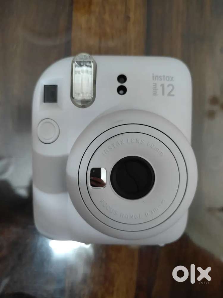 Instax Fujifilm mini 12 in clay white
