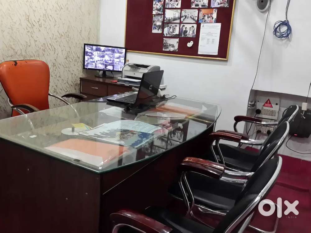 Office Space & Hall Available for Rent – Prime Location