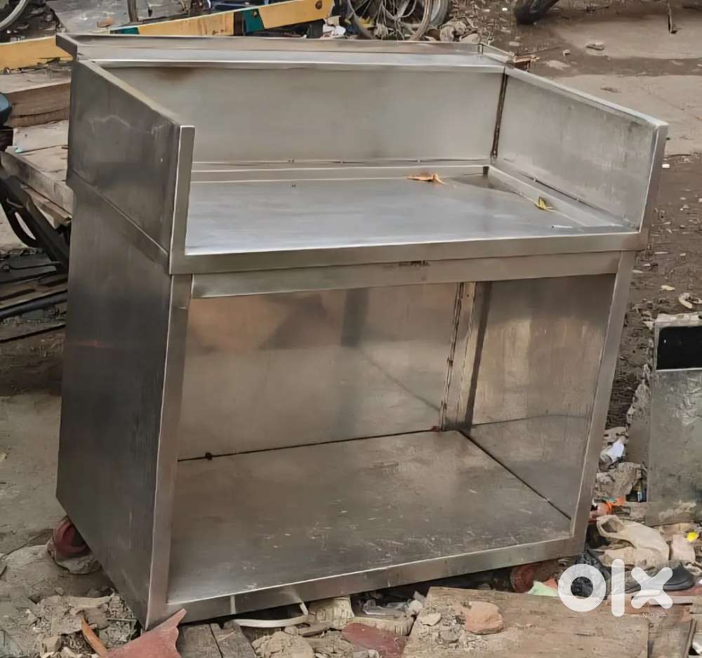 Sandwich stand and Tea Stand