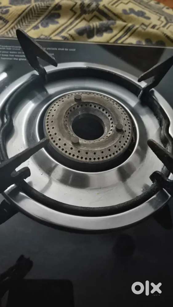 Pigeon 2 burner glass top gas stove - excellent condition
