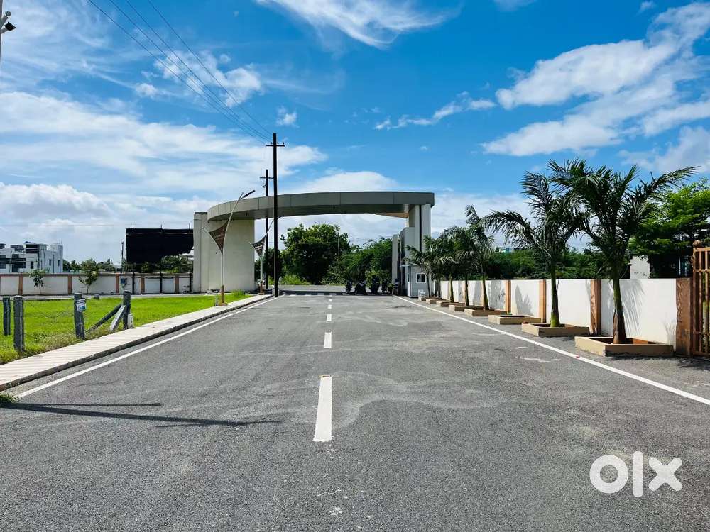 North East Facing Available - Main Road project