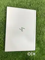 HP elitebook 830 G5