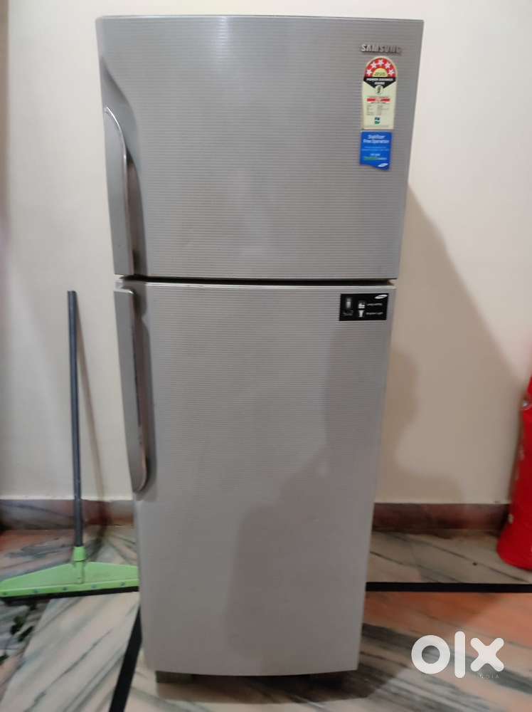 Samsung fridge 270ltr