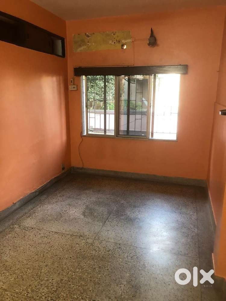 Furnished Ready to Move flat for Urgent sale, serious buyers only