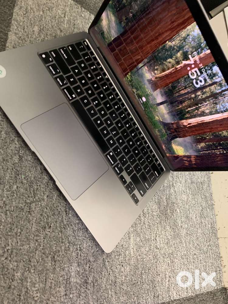 Used macbook Air M1 /Chip/13inch/2020/8GB RAM/512GB SSD/Good working