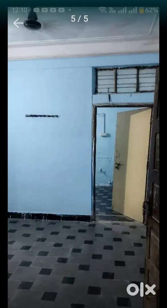 2 Rooms kitchen bathroom for bachelor's