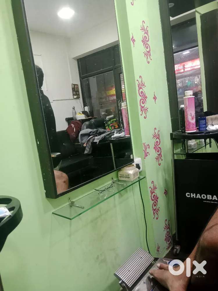 Hair stylist (Barbar)