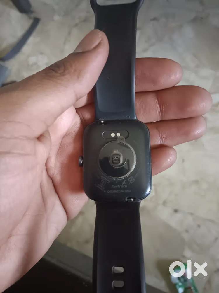 Usha Grinder and 2 fast-track watches very good condition