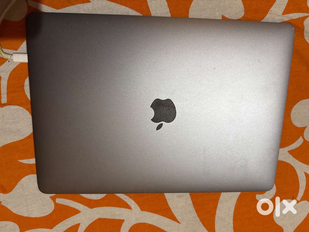 Apple Macbook pro 13 inch, 2019