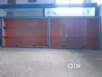 Mobile showcase