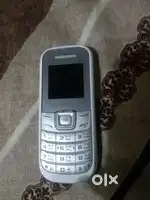 Samsung keypad phone