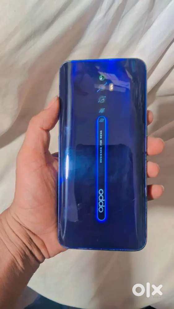 256 gb reno 2 z new condition Bill charger h mere pas
