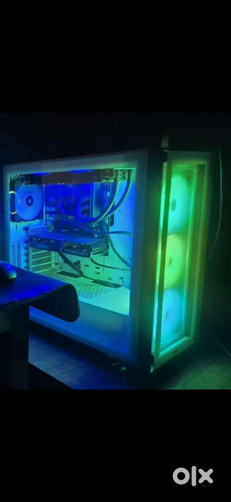 Case Rgb Corsair 4000X Icue Rgb White And A.I.O Cooler