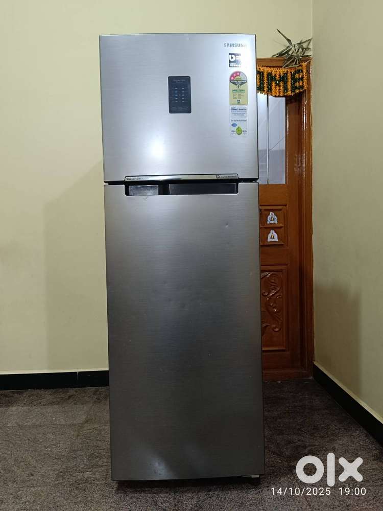Samsung Fridge 275L - Very Good Condition