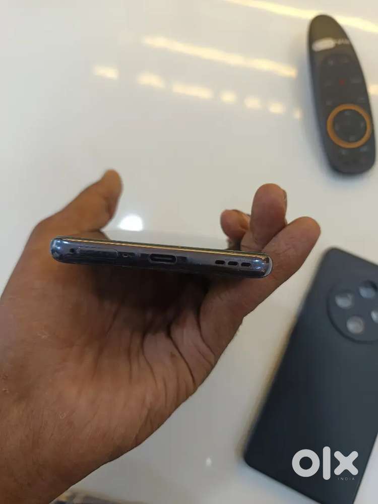 Oppo f27 pro plus 5g