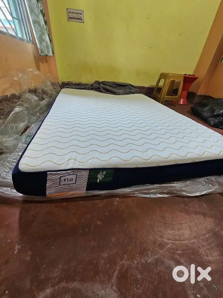 FLO mattress Ergo / 78 inch x 48 inch x 6 inch (Double)