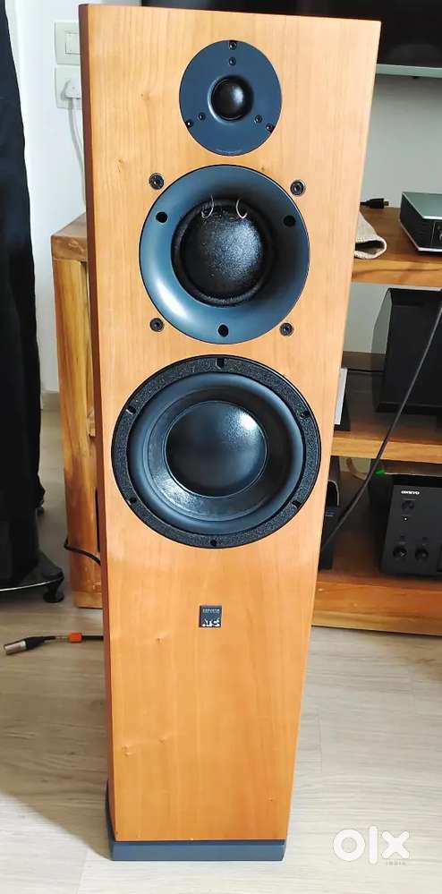 ATC SCM 40A Active audiophile tower speakers
