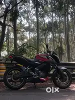 Bajaj Pulsar Ns200