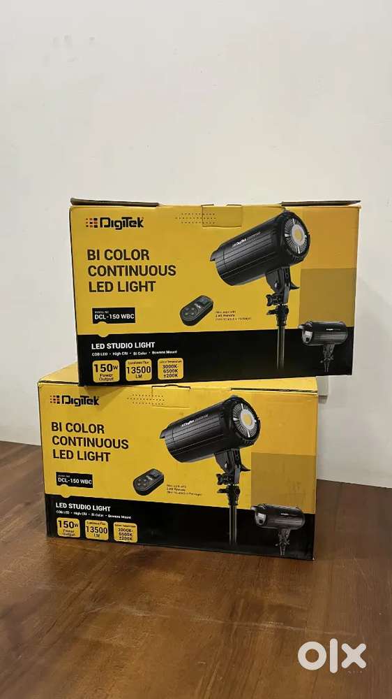 LED STUDIO LIGHT + OCTAGONAL SOFT BOX + USB A TO MICRO-B 5 PIN CABLE