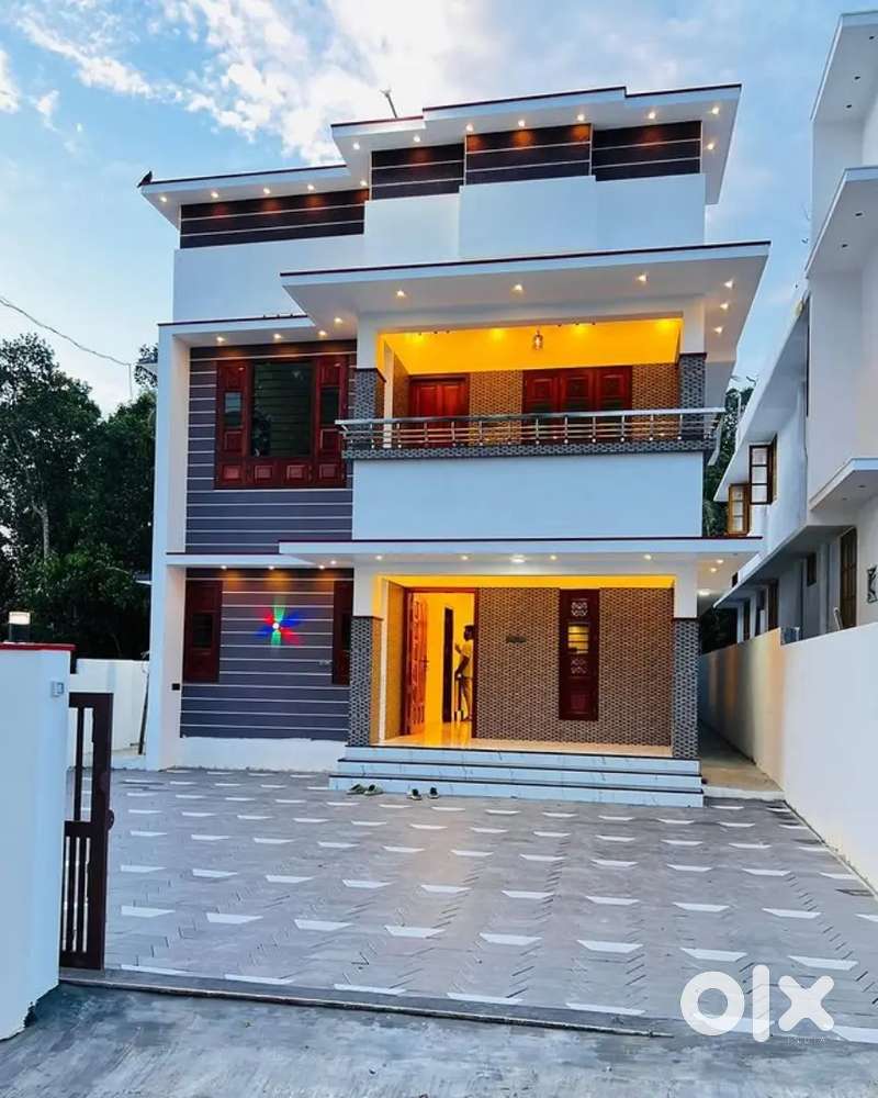Indepentant villas in melakottiyur. Peaceful living , prime location!!