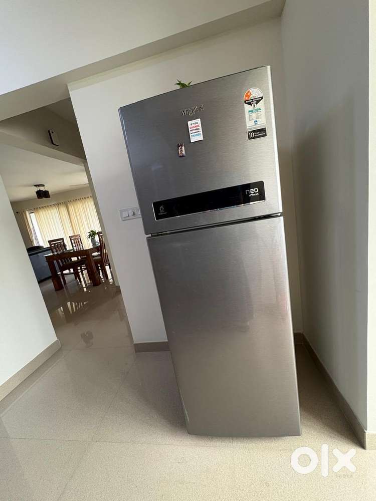 Whirlpool Neo double door fridge