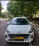 Hyundai Aura 2023 CNG & Hybrids Well Maintained