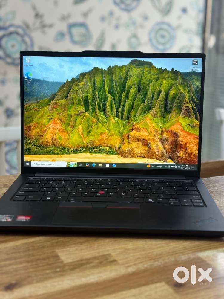 Lenovo thinkpad / amd ryzen 5- 7th gen / 32 / 512 inwarranty