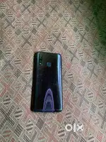 vivo z1 pro 4Gb ram 64gb storage box charger available