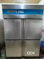 Commercial refrigerator
