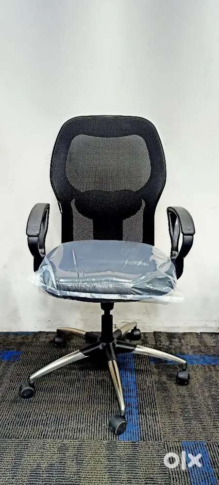 Featherlite Oscar MB
Office chair