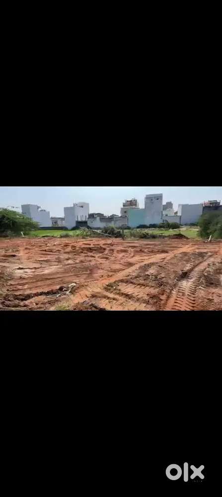 Open plot good location