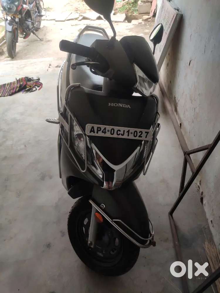 All good condition ,new battery,new tures,full condition self good.