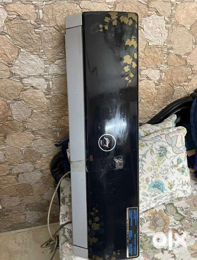Godrej split ac 1.5 ton very good condition
