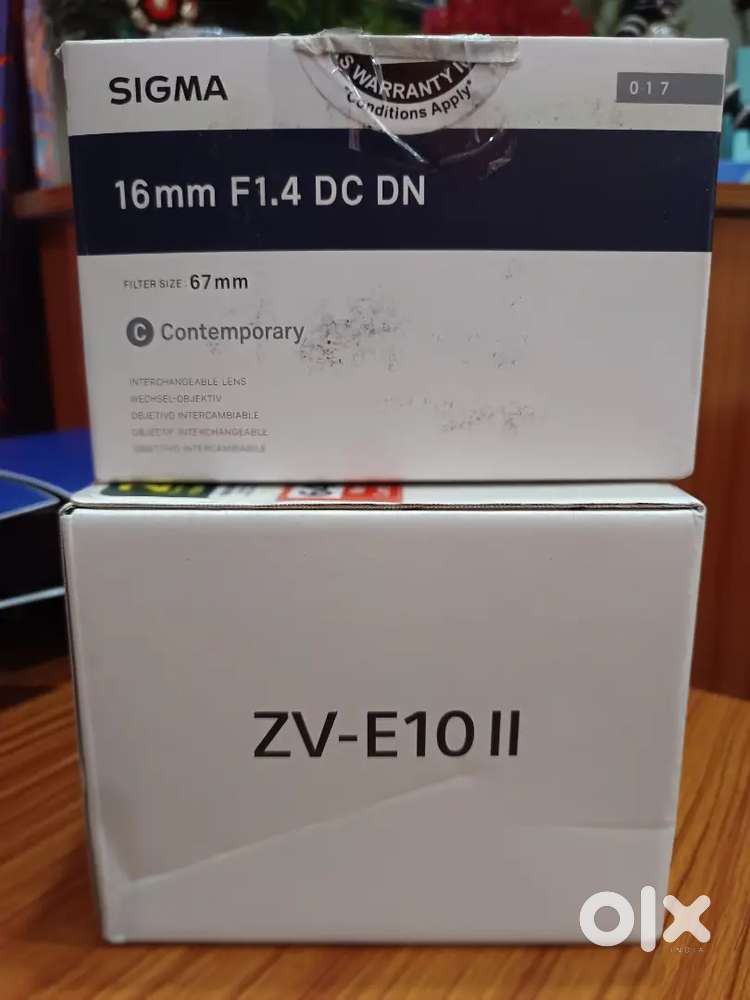Sony zve10 ii with sigma 16mm f1.4