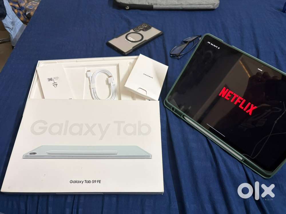 Samsung Galaxy Tab S9 FE  128GB  Under Warranty  Like New