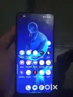 Display cang h back cover crack hi bil or box nahi h