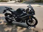 Yamaha R15 V4 DARK KNIGHT