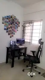 Computer table/study table
