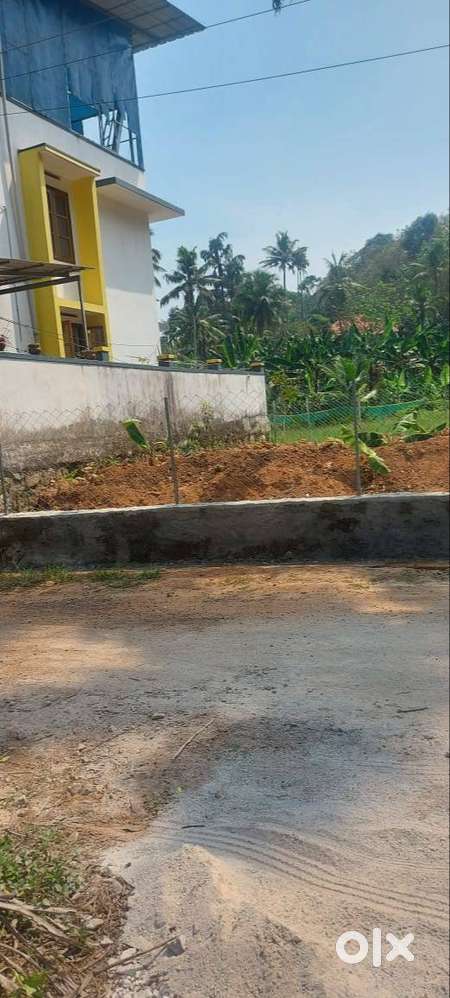 5 CENT  PURAYIDAM  FOR SALE NEAR VEMBAYAM PANCHAYATH OFFICE