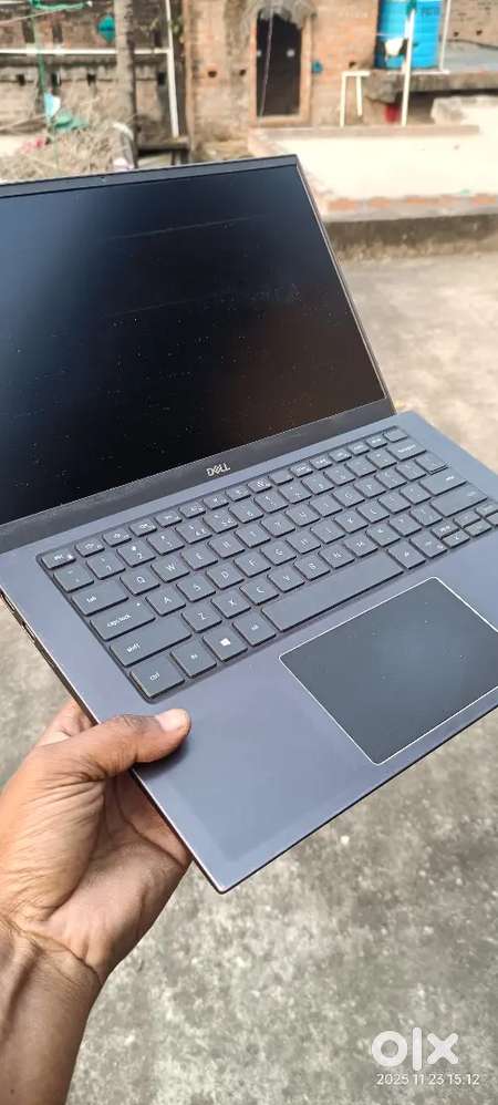 Dell Inspiron 5409 super awesome smooth 512Gb+8Gb urgent sell