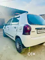 Alto car in good condition running 62000/ 50 persent tyres