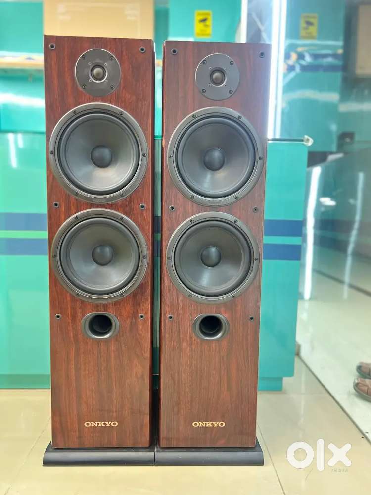 Onkyo tower speaker for sale