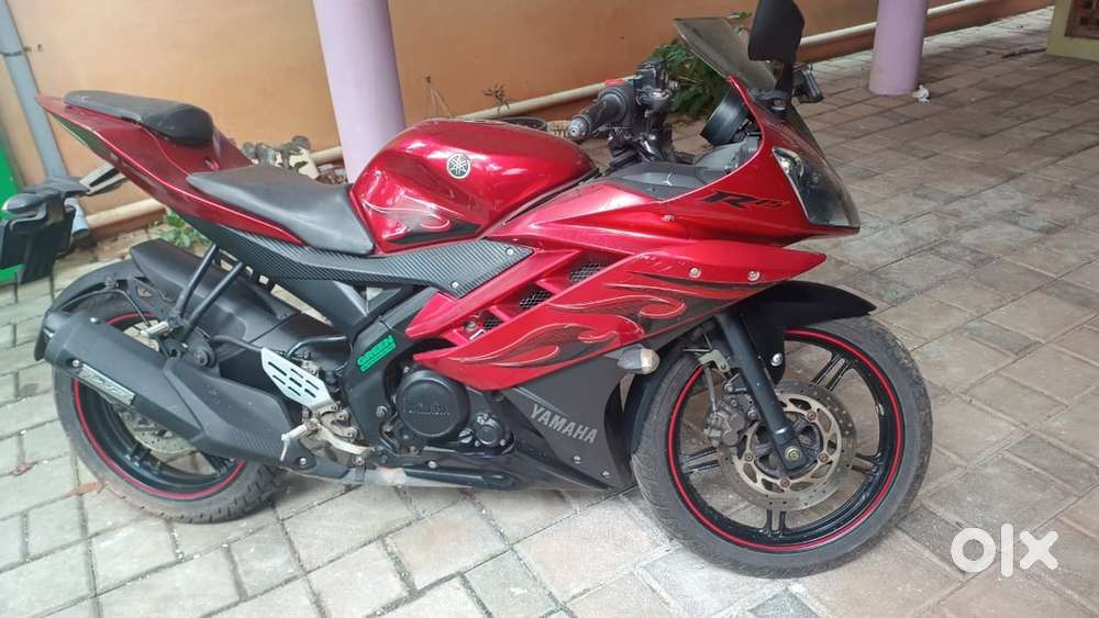 Yamaha R15 V2 for sale