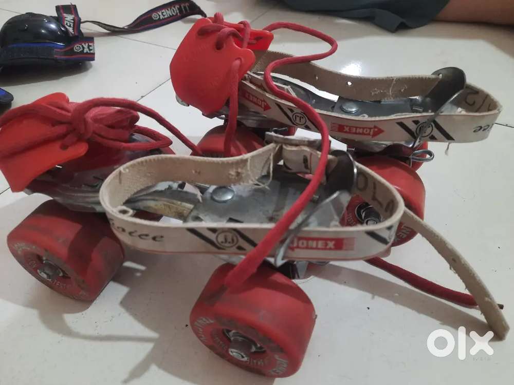 Skating with all equipments