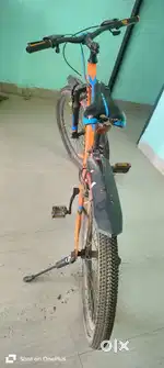 Hero Sprint With Gear