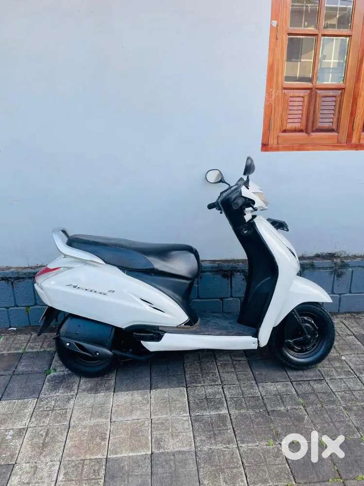 Activa 4g 2016 model