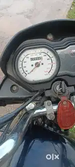 Bajaj platina 100 Es