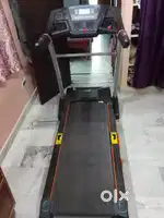 Aerofit AF459 Treadmill – Good Condition
Heavy-duty treadmill (180 kg)