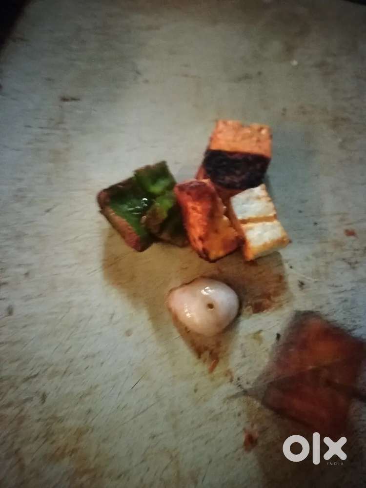 Agar gar ka kam ka liya kesi ladki ke